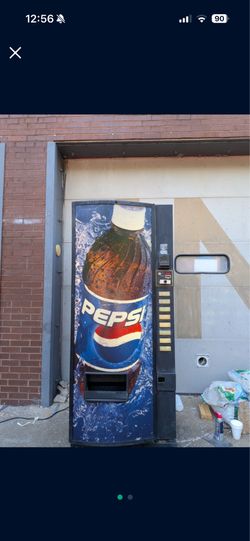 Royal Vending machine