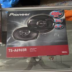 Pioneer 6x9” 3way Speakers