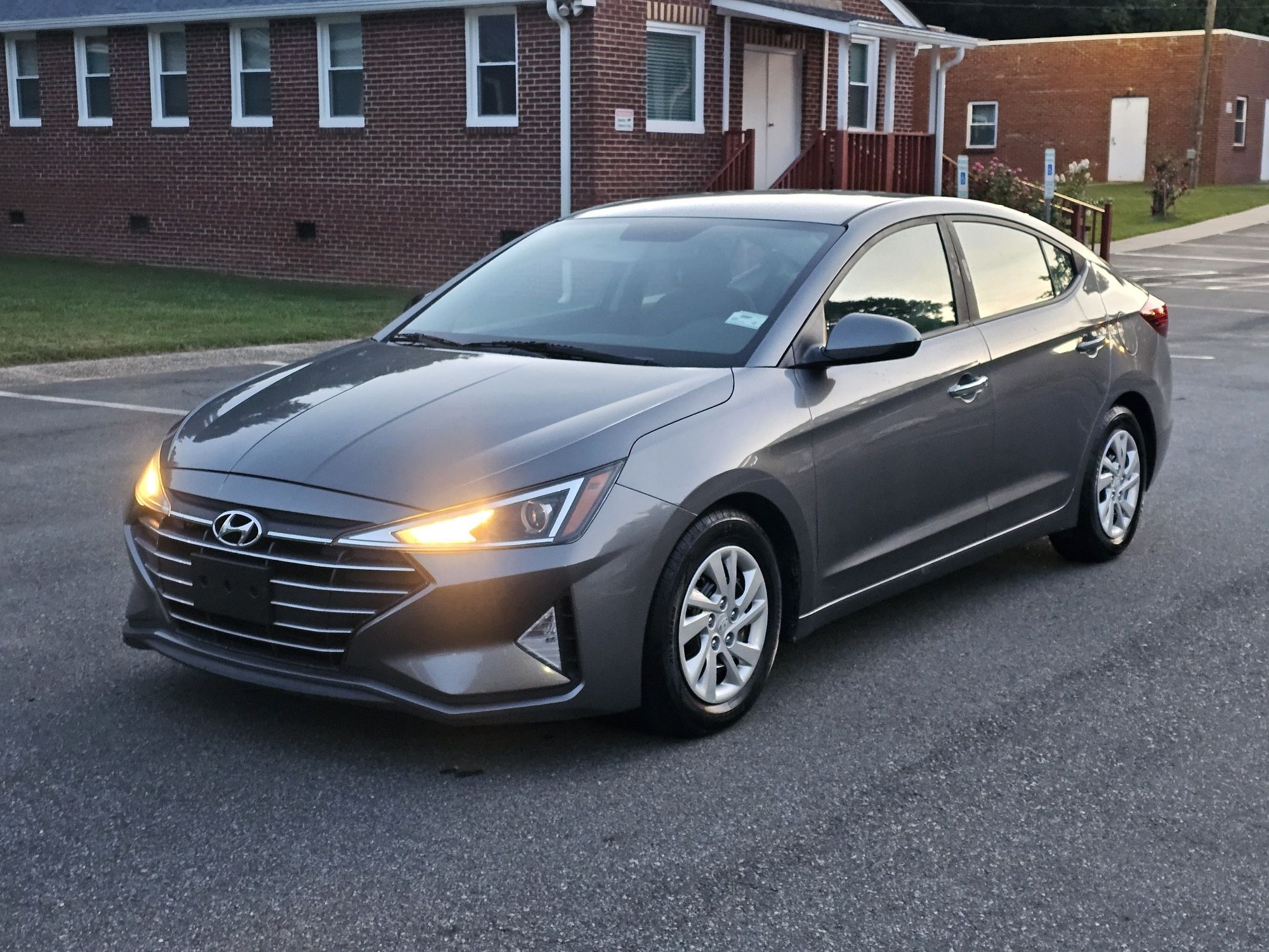 2019 Hyundai Elantra