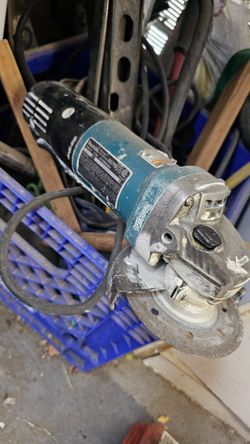 Makita Angle Grinder