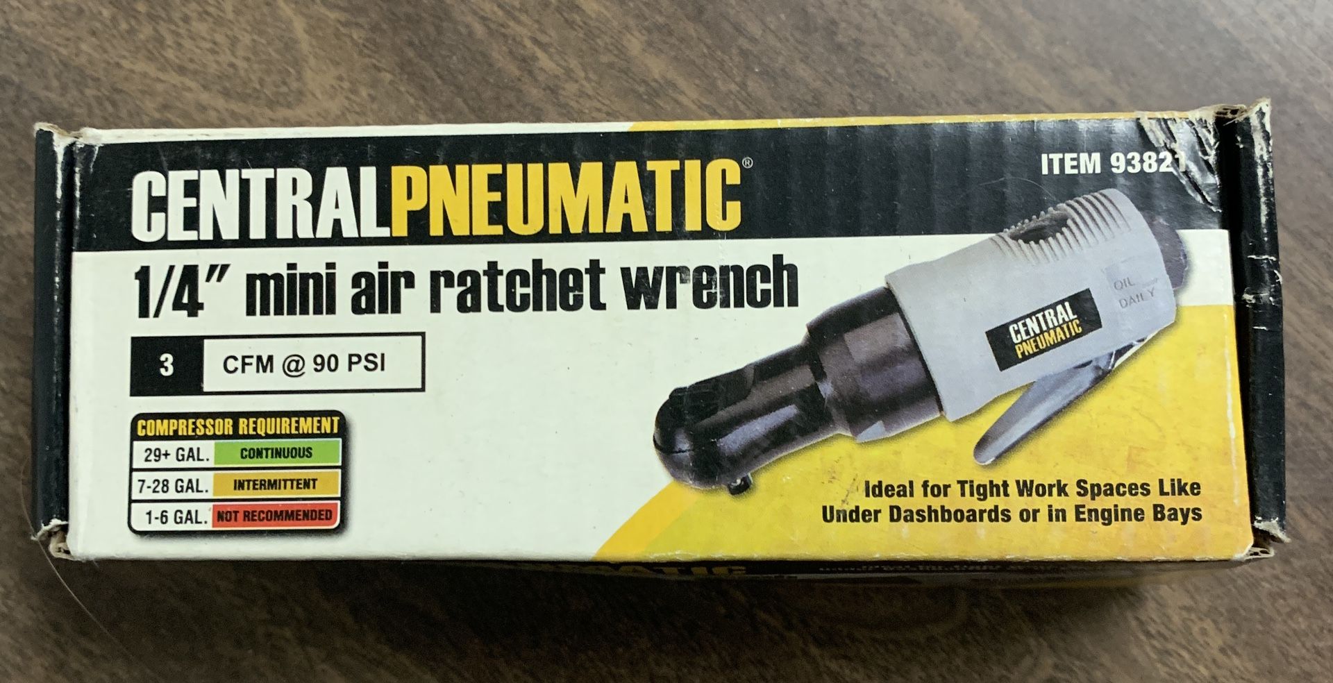 NIB- Central Pneumatic- 1/4” Mini Air Ratchet Wrench