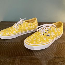 $45 NEW never worn  women’s size 7   VANS SUPER CUTE! great Easter gift smoke free home pu manahAwkin 