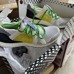 StellaMcCartney adidas tennis shoes  size 8 1/2 women’s