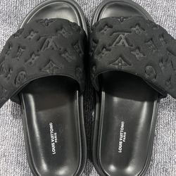 Louis Vuitton Slide 