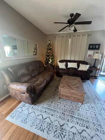 Couch/Love Seat Set