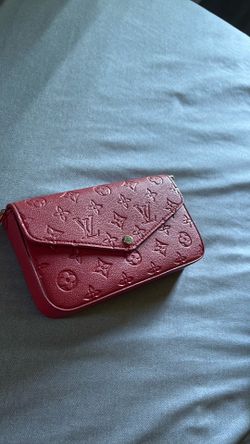 Louis V purse