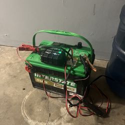 Interstate Car Battery 