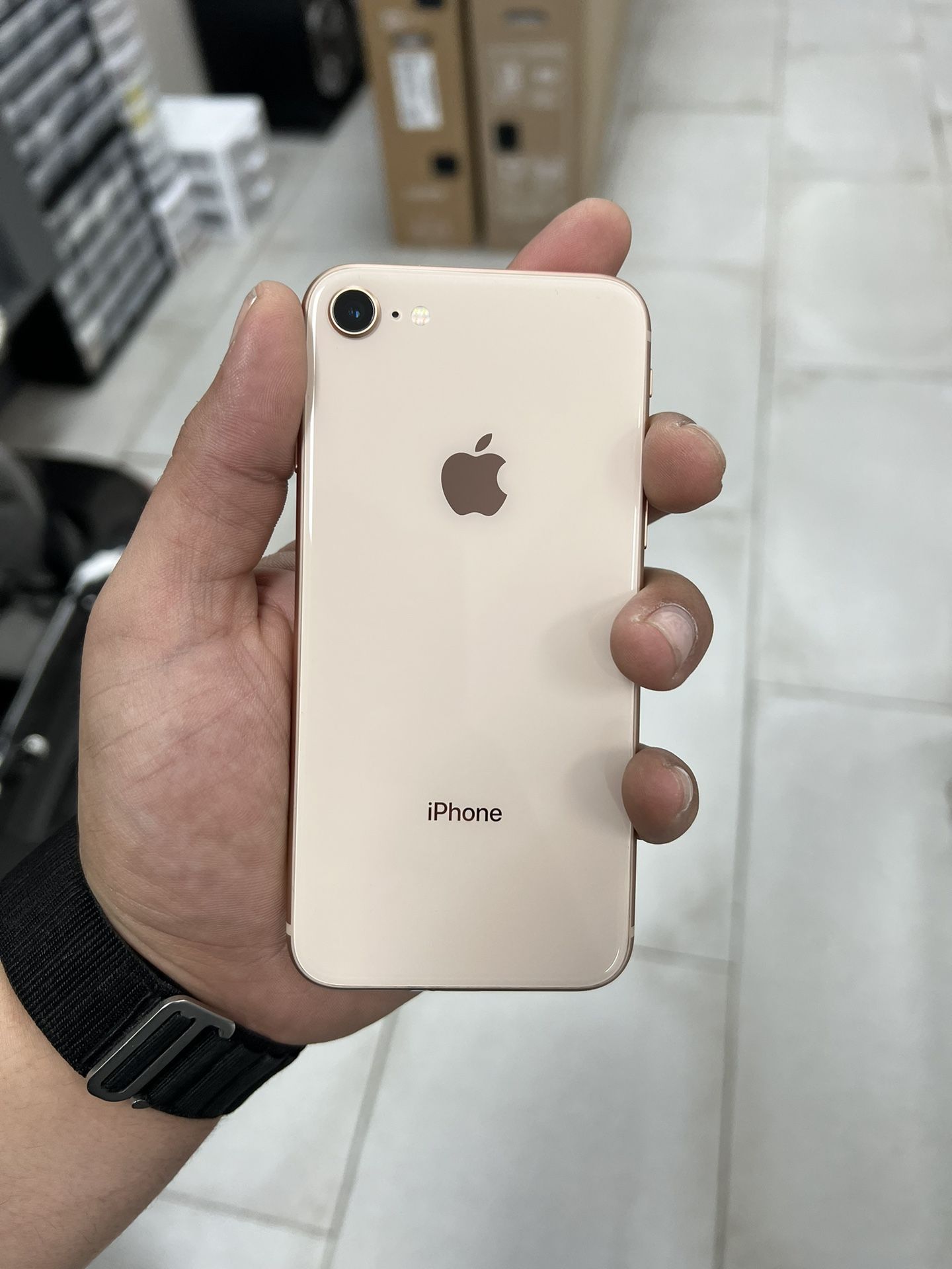 iPhone 8 Factory Unlocked 64GB $149 Cash Or Card!!