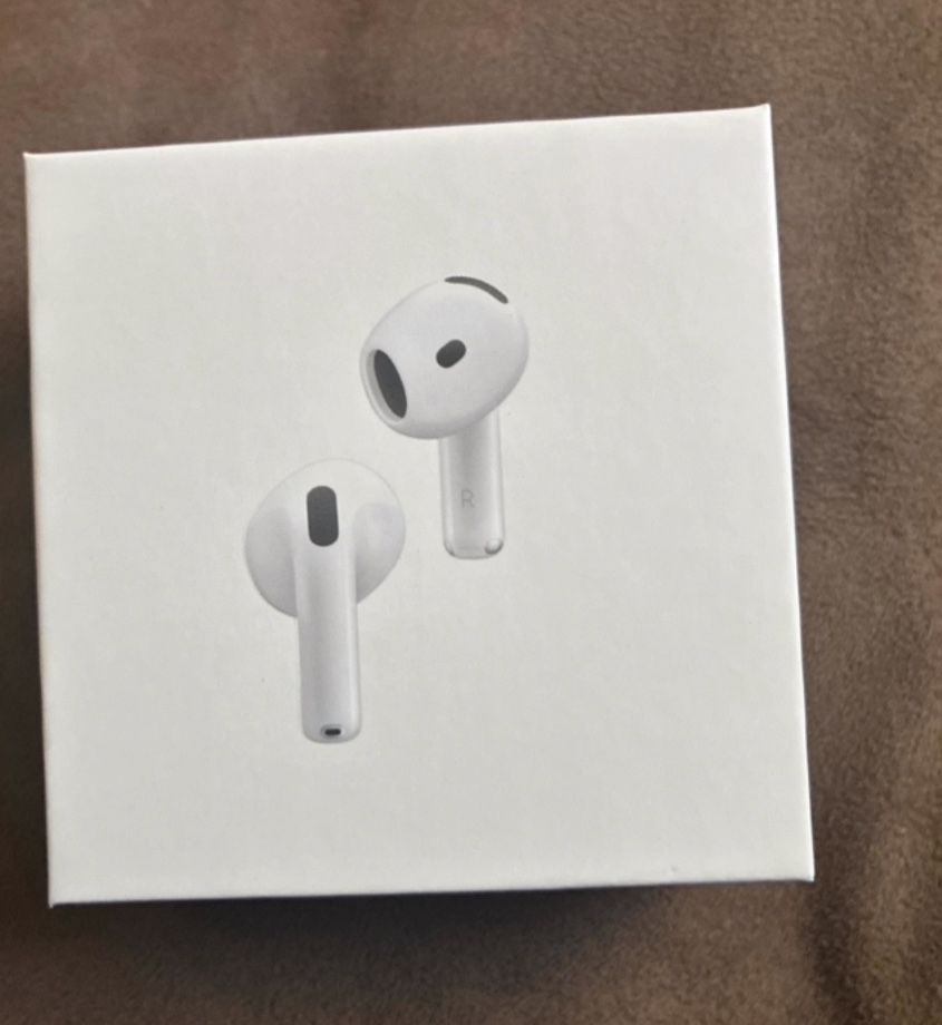 π§ Wireless Earbuds (Latest Gen 4) β Great Condition