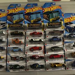 Hot wheel Lot 27 cars