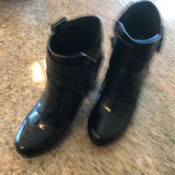 Very Good Quality Ancle Boots 