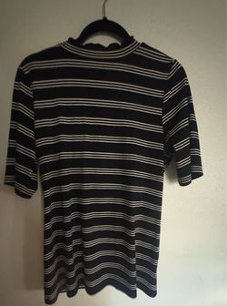 Stripped top