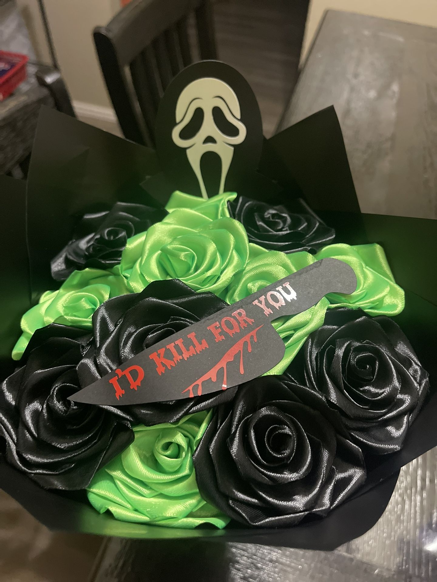 Scream Bouquet  eternal roses