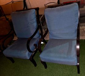$1400  MALLIN BRAND 2 BIG CHAIRS LIKE NEW