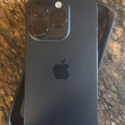 iPhone 15pro 128gb 
