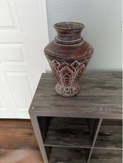 Large Heavy Duty Floor or Alcove Vase