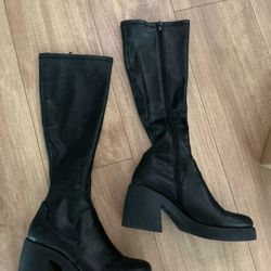 Steve Madden Zip Up Boots