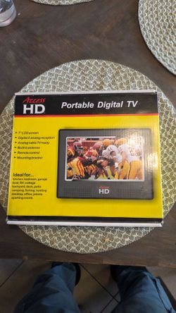 7in tv