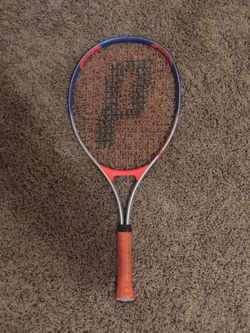 Tennis racket