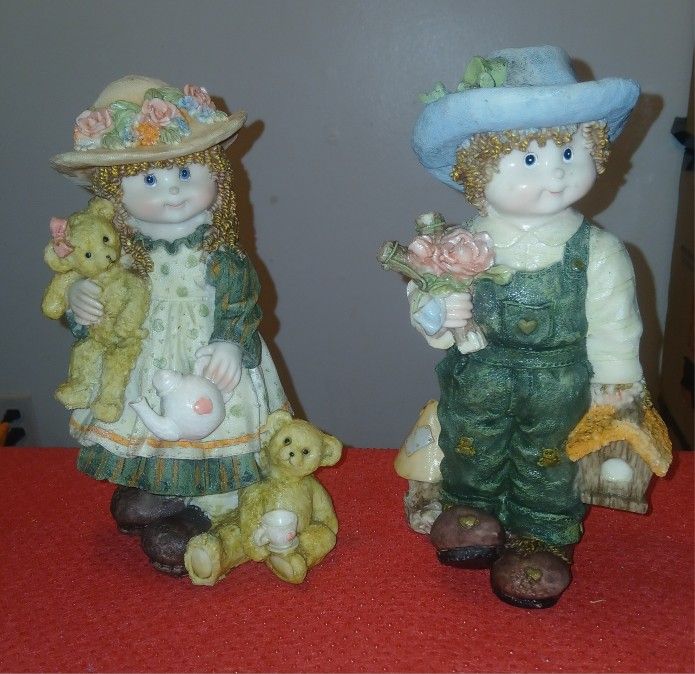 Ceramic Statues $10