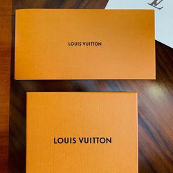 Louis Vuitton Damier Wallet / Key Holder