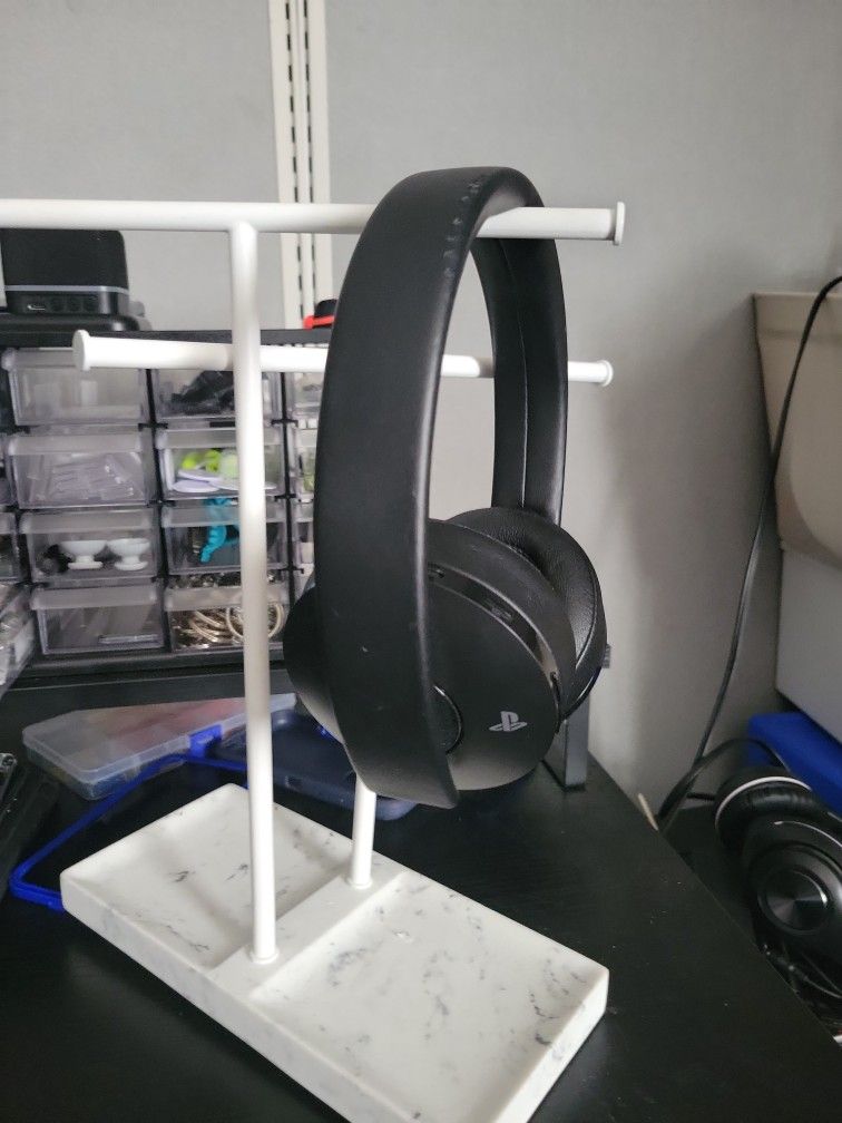 Ps4 Headset Bluetooth And Has A Mix Prebuilt In