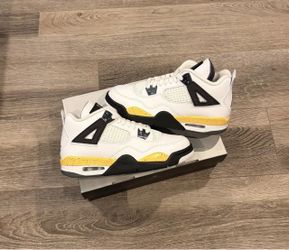 Jordan tour 4’s