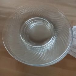 Set Of Small Desert Plates Set Of 5 Swirl Out Side In Side Clear