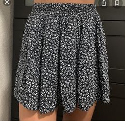 Brandy Melville skirt