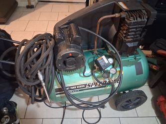 Speedaire Cast Iron Series Air Compressor