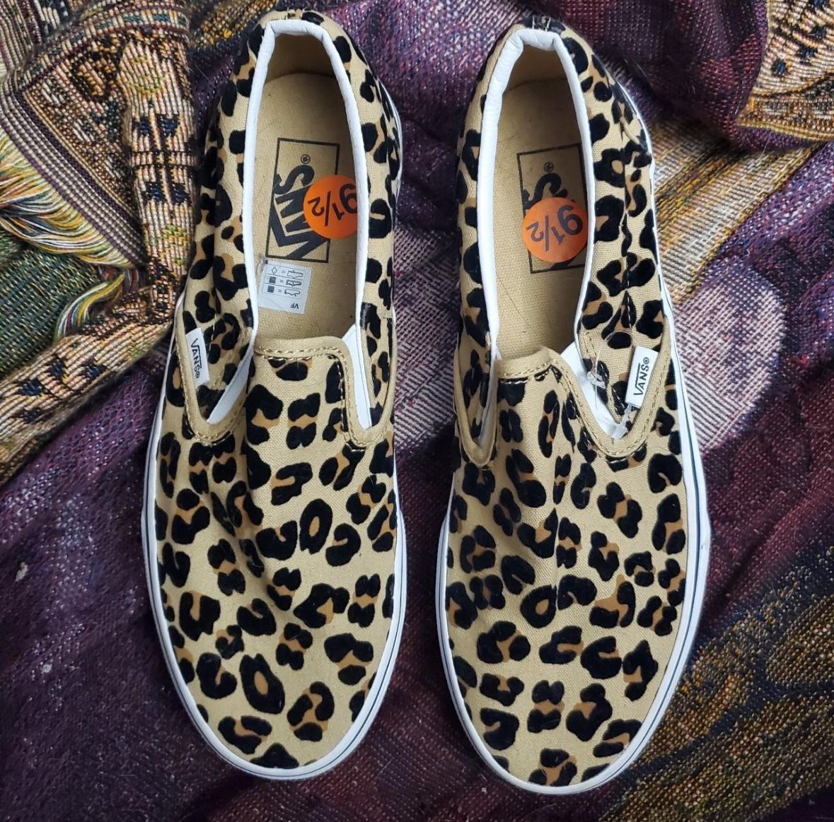 Women’s Leopard Vans Never Worn 9.5
