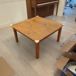 Square Table For Free 