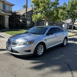 2012 Ford Taurus