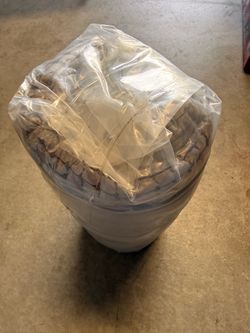 Large Dog Bed 36” x 23” - New