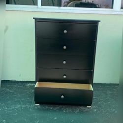 5 Drawer Dresser