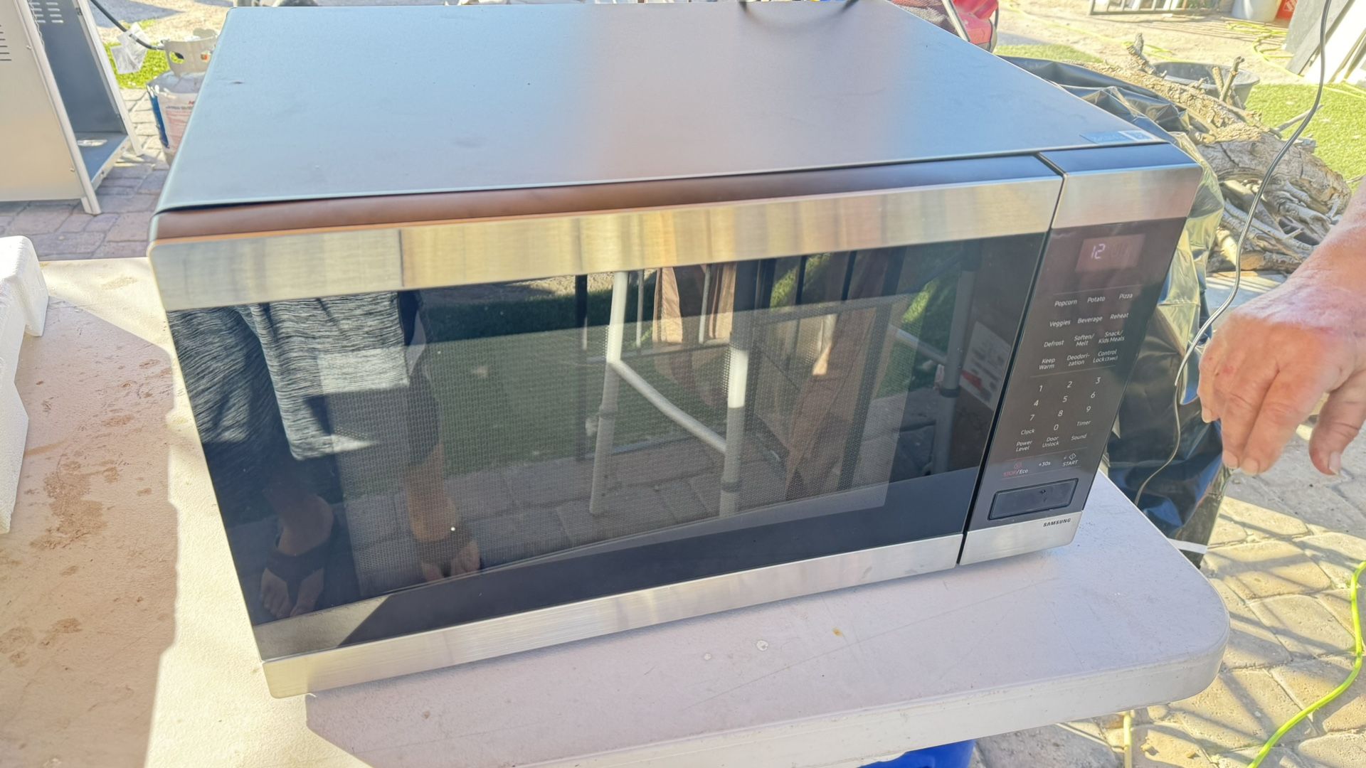 Microwave in Stainless Steel