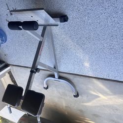 Cap Strength Roman chair 