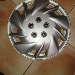 Hubcaps 14 Inch Total Of 4