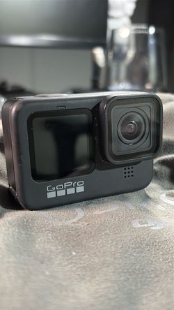 GoPro HERO9 Black 5K Action Camera + DJI Carrying Bag