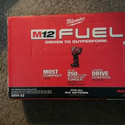 Milwaukee Impact Wrench Kit