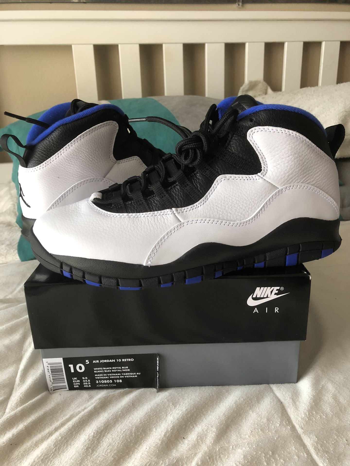 Nike air Jordan’s 10 retro size 10.5