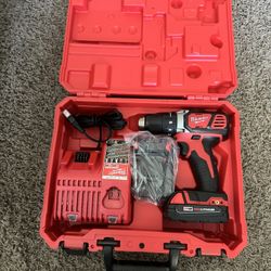 Milwaukee M18 1/2” Compact Drill/Driver Kit