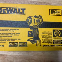DEWALT 20-Volt MAX Cordless Brushless 3/8 in. Impact Wrench with Hog Ring Anvil (Tool-Only)