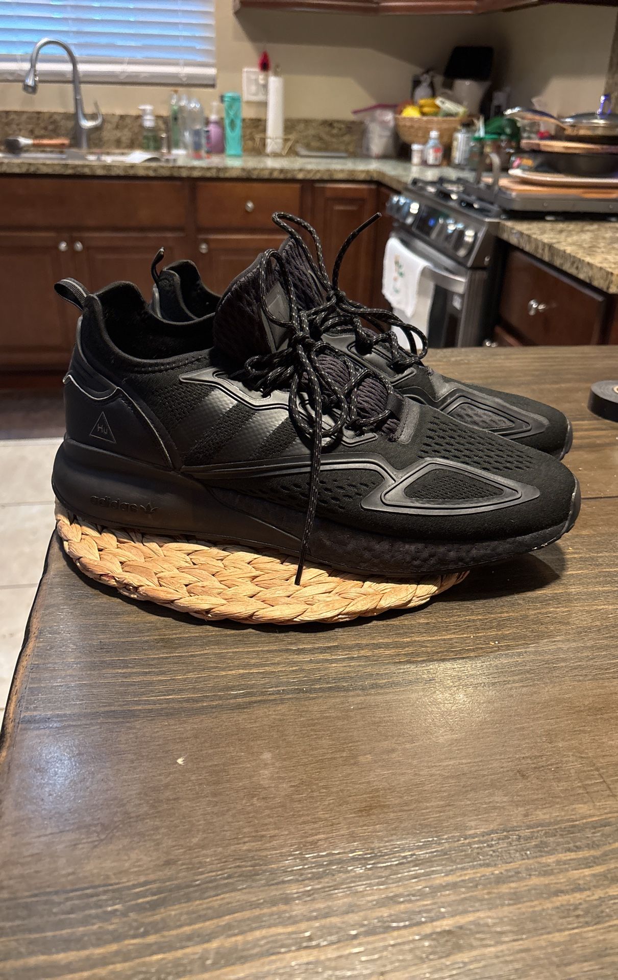 sneakers adidas boost pharrell