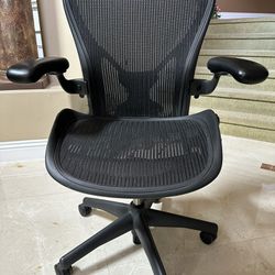 Herman Miller Aeron Chair Size C with PostureFit