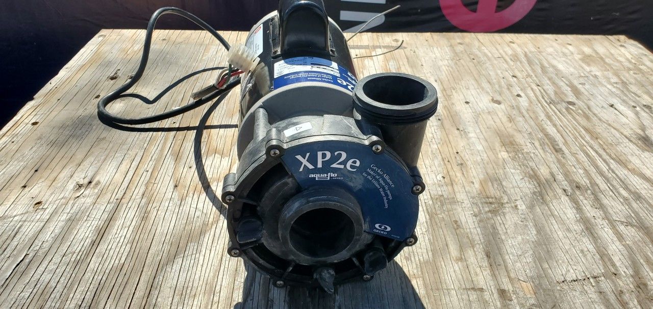 Spa , jacuzzi or pool pump