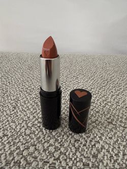 NYX Shout Loud Satin Lipstick - Silk