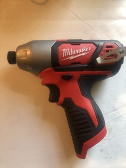 Milwaukee 1/4 HEX impact driver