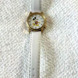DISNEY MICKEY MOUSE VINTAGE LEATHER STRAP WATCH