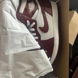 Nike Air Jordan 1 High Gym Red 